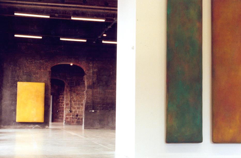 Blick in die Ausstellung Gotthard Graubner im Dresdner Schloss im Jahr 2000, Foto: Werner Schmidt/SAK Blick in die Ausstellung Gotthard Graubner im Dresdner Schloss im Jahr 2000, Foto: Werner Schmidt/SAK